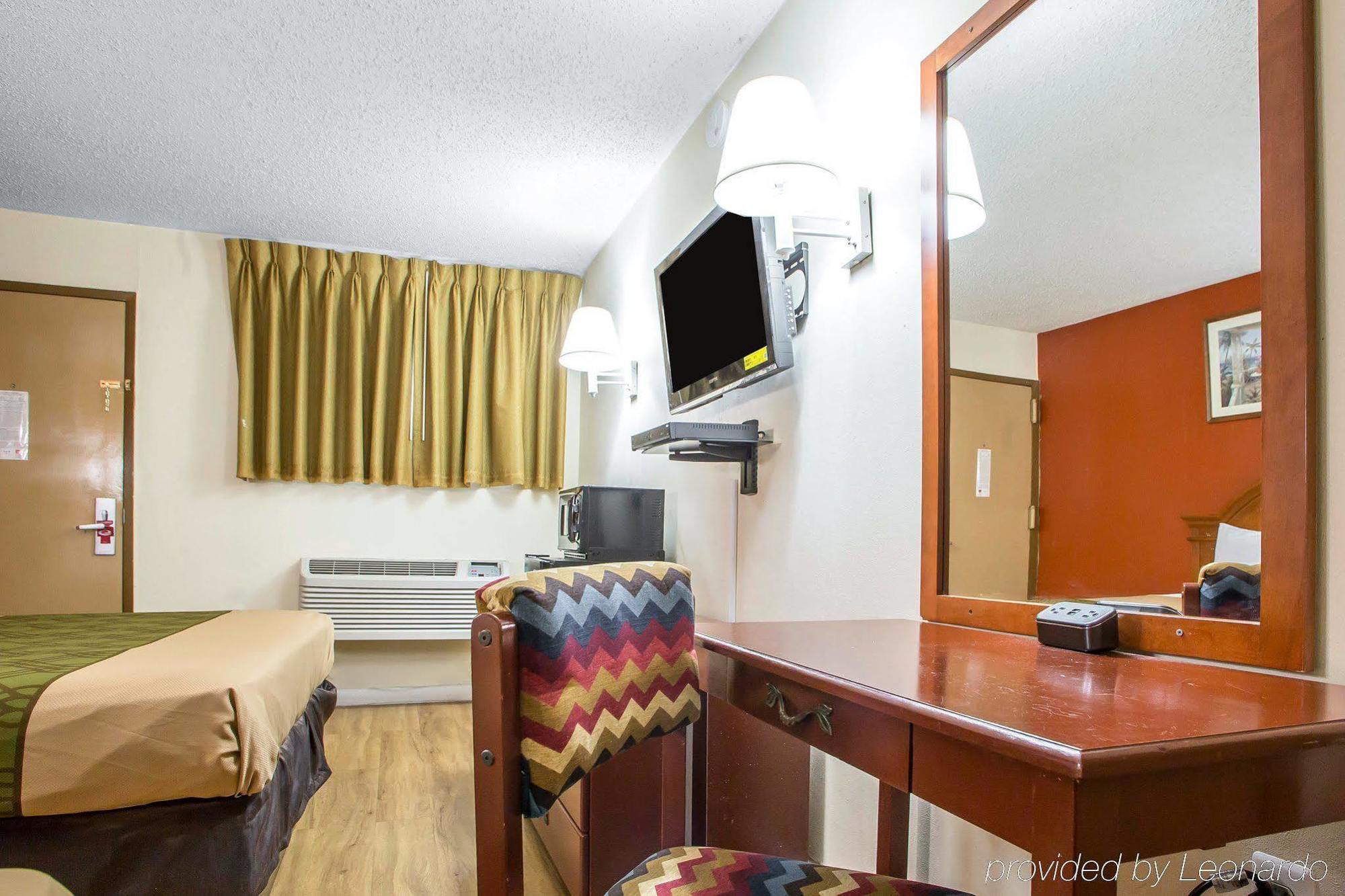 Econo Lodge Fort Lee Exterior foto