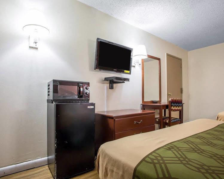 Econo Lodge Fort Lee Exterior foto